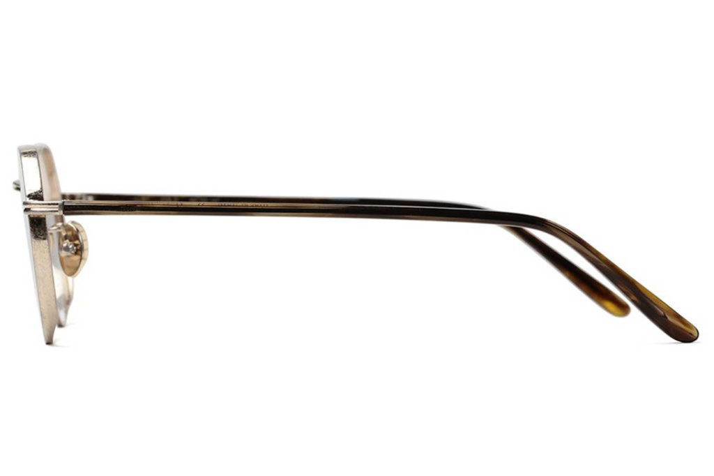 アセテート素材のテンプルを採用したCLINT