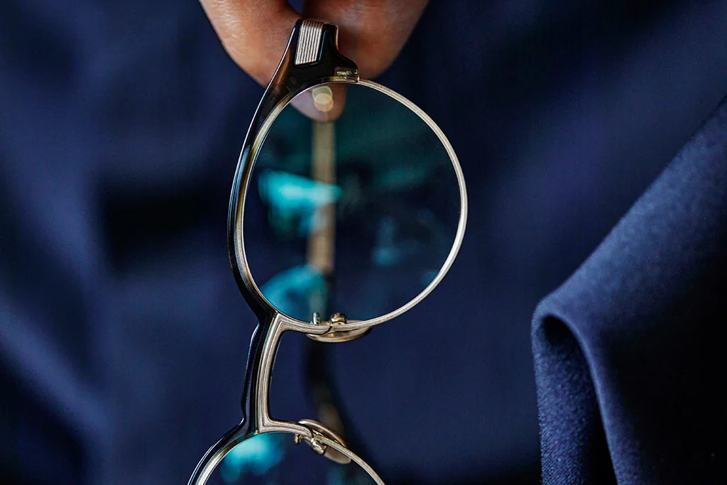 ミスタージェントルマン DOUGLAS ブリッジとリムのデザイン