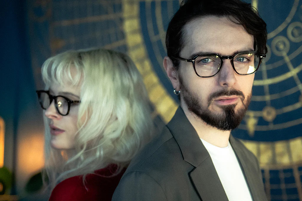 ミスタージェントルマン カフカ着用写真