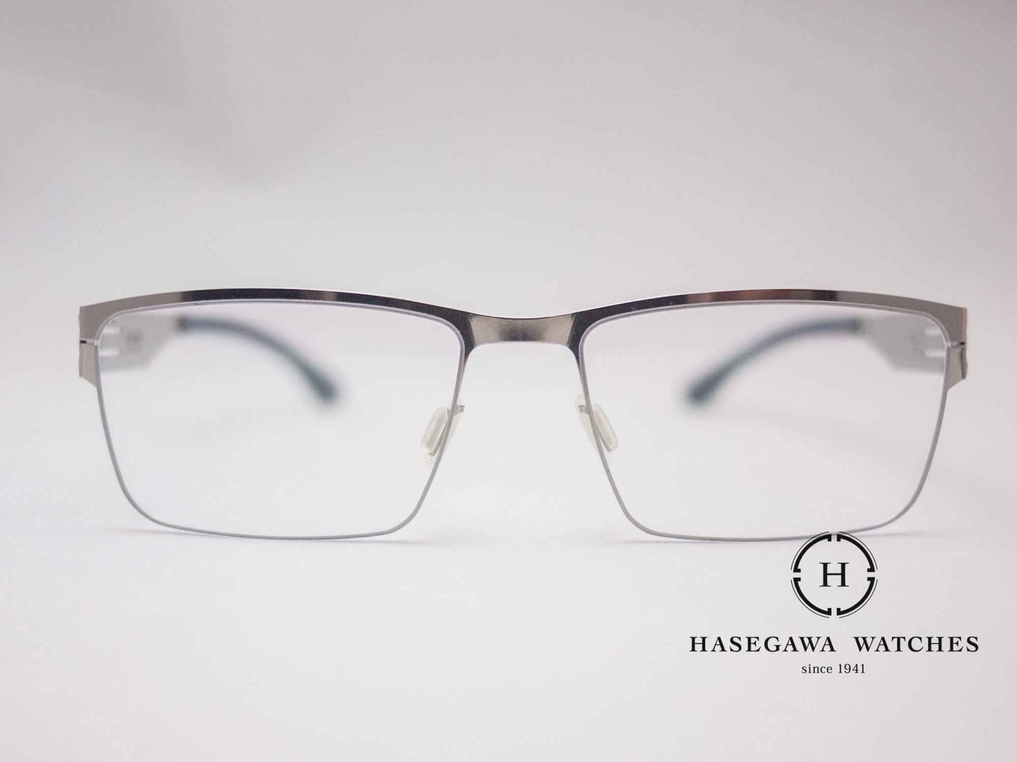 アイシーベルリン Hania L. シルバー色スクエア型 正面写真