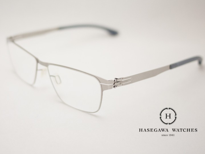アイシーベルリン Henning o. chrome シルバー色 斜め前写真 